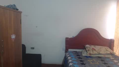 Dylon online show from October 22, 12:31 pm