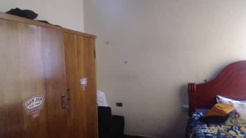 Dylon online show from September 17, 7:15 pm