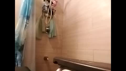 Snapshot of deadbirdink8o8 chatting on September 23, 11:20 am deadbirdink8o8 online show from September 23, 11:20 am