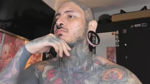    online show from February 9, 5:22 pm