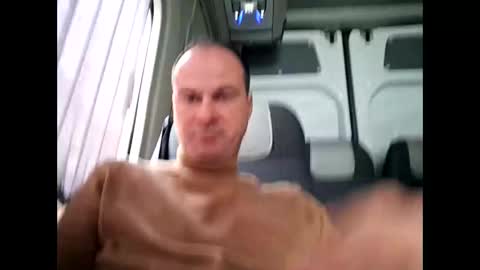 Snapshot of deep4u2023 chatting on October 18, 9:58 am deep4u2023 online show from October 18, 9:58 am