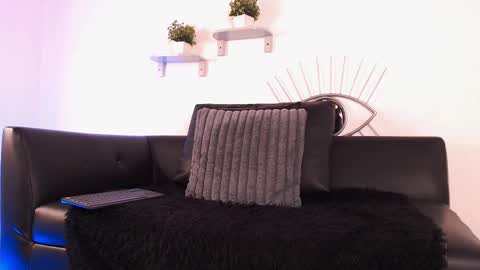  DEIVY  online show from October 2, 9:30 pm