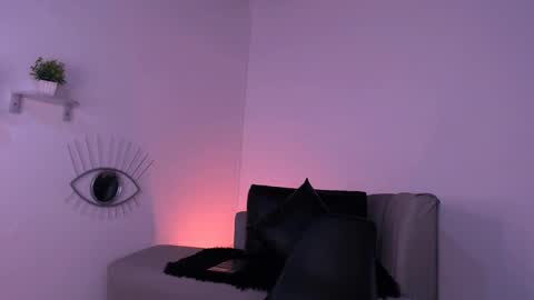  DEIVY  online show from February 23, 11:36 pm