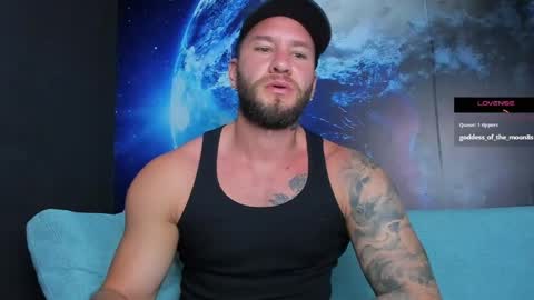 Delessandro online show from May 3, 11:50 pm
