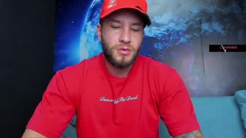 Delessandro online show from May 1, 11:40 pm
