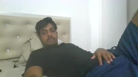 Snapshot of delta0211 chatting on October 5, 5:00 am delta0211 online show from October 5, 5:00 am