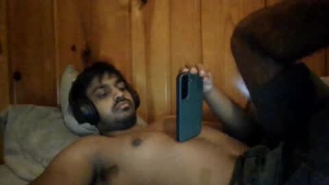 Snapshot of delta0211 chatting on February 15, 7:27 am delta0211 online show from February 15, 7:27 am