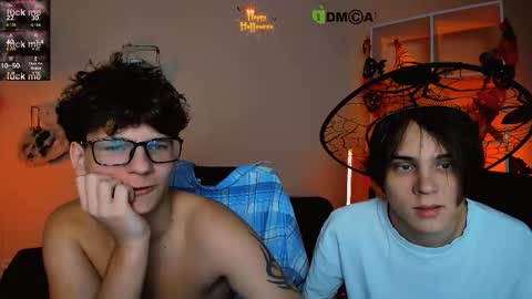 Den online show from October 23, 9:24 am