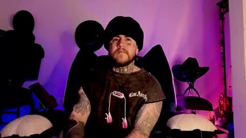 Oliver online show from February 17, 2:32 am