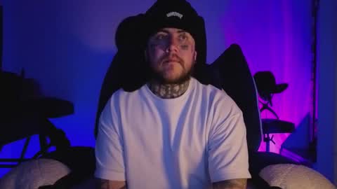 Oliver online show from February 3, 3:15 am