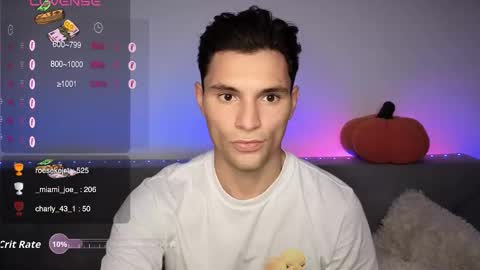 Den online show from September 24, 9:41 am