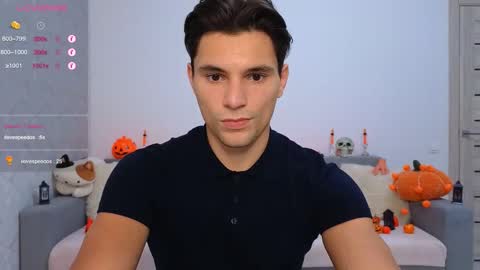 Den online show from October 18, 7:57 am