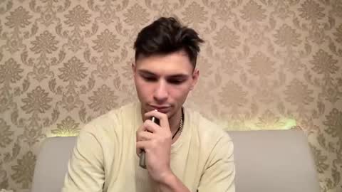 Den online show from January 12, 1:48 pm