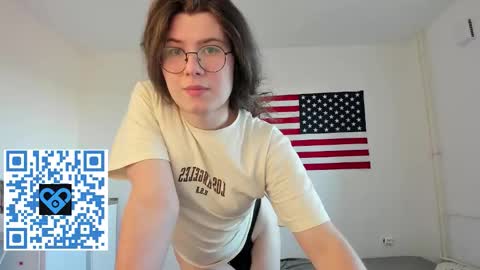 Derek online show from October 1, 1:15 pm