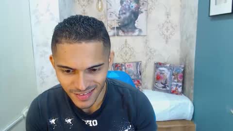 D E R E K online show from November 12, 12:33 pm