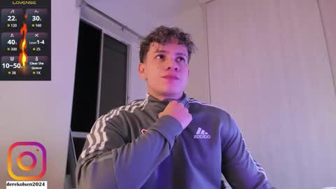 Snapshot of derekolsen_ chatting on October 23, 3:21 am Derek  IG Derekolsen2024 online show from October 23, 3:21 am