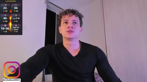 Snapshot of derekolsen_ chatting on October 29, 2:25 am Derek  IG Derekolsen2024 online show from October 29, 2:25 am