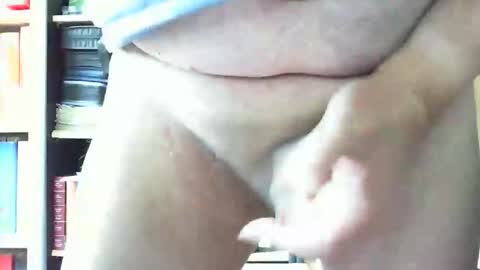 derkleineliebling online show from November 9, 10:52 am