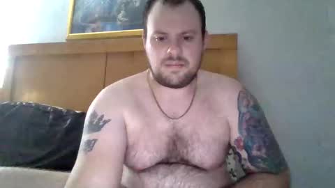 derrekbrown16 online show from March 28, 9:37 pm