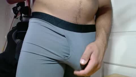 desertd0ng online show from January 1, 8:35 am