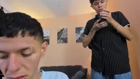 desiresofolympus_ online show from April 2, 7:55 pm