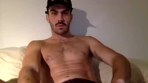 Snapshot of detroitbro chatting on October 10, 2:49 am Detroit Bro online show from October 10, 2:49 am