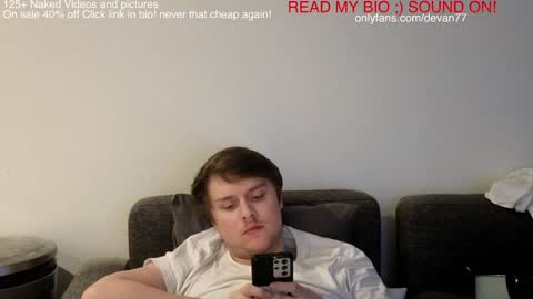 Devan online show from December 28, 3:48 pm