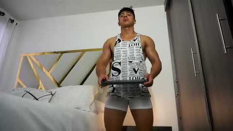 Devin Hunter online show from February 25, 7:47 pm