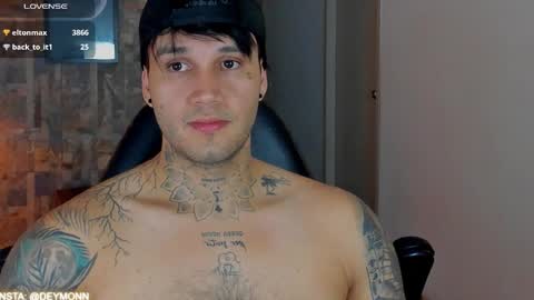 JULIAN online show from March 8, 2:04 am