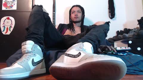 DICAPRIO online show from January 7, 6:03 pm