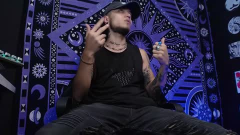 DICAPRIO online show from February 10, 9:36 pm