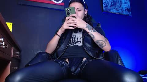 DICAPRIO online show from February 16, 3:26 am