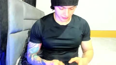 jhon online show from February 23, 11:14 pm