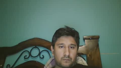 Snapshot of dickeduardo chatting on December 17, 2:55 am dickeduardo online show from December 17, 2:55 am