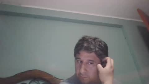 Snapshot of dickeduardo chatting on October 21, 12:25 am dickeduardo online show from October 21, 12:25 am