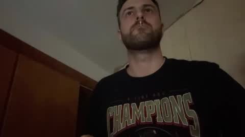 Snapshot of dickjulian chatting on February 15, 11:38 pm Im Julian  all cum shot videos here    online show from February 15, 11:38 pm