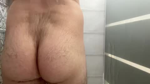 Snapshot of dickjulian chatting on January 17, 4:48 pm Im Julian  all cum shot videos here    online show from January 17, 4:48 pm
