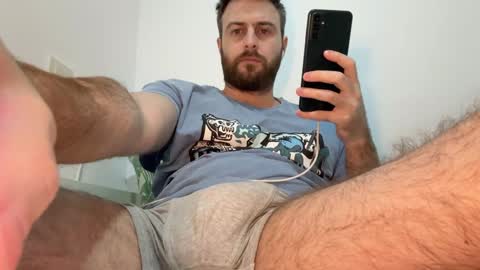 Snapshot of dickjulian chatting on January 7, 9:25 pm Im Julian  all cum shot videos here    online show from January 7, 9:25 pm