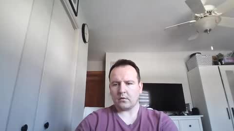 Snapshot of diego_condesso chatting on February 9, 8:24 pm Andy Brownhill online show from February 9, 8:24 pm