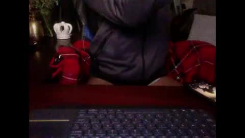 The Digital Pimp.... online show from February 5, 9:05 am