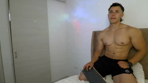 Dilan Coy online show from April 7, 8:53 pm