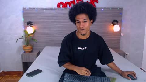 dilan_hall online show from June 1, 7:03 pm