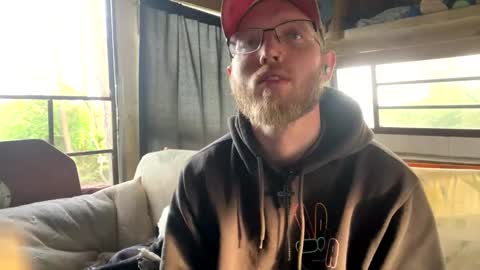 Daddy online show from April 28, 11:20 pm