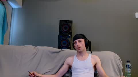 Dilldough405 online show from December 28, 10:02 pm