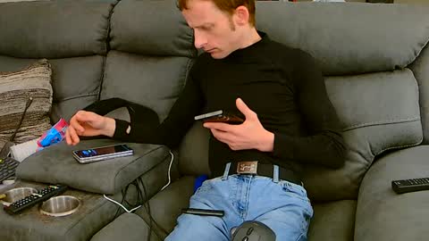 Dilldough405 online show from December 9, 1:36 pm