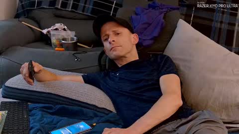 Dilldough405 online show from September 17, 7:04 pm