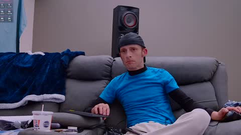 Dilldough405 online show from December 16, 12:37 am