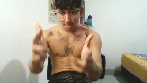 dillom420 online show from February 11, 9:03 pm