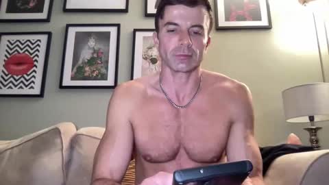 Dillon online show from January 26, 8:45 pm