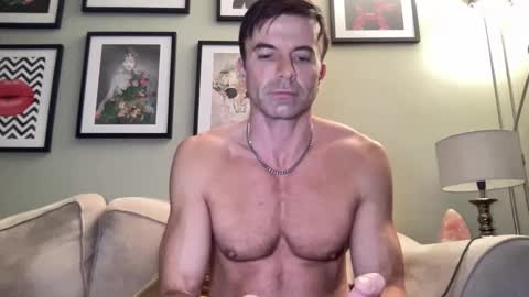 Dillon online show from January 25, 9:25 pm